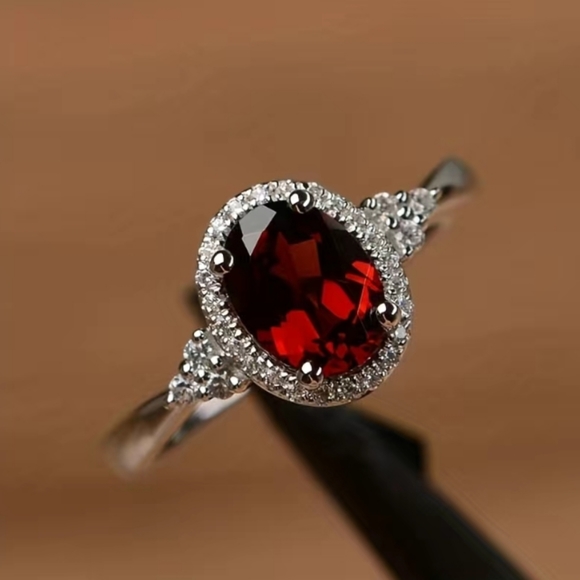NEW Sparkling Ruby Silver Ring - Picture 4 of 5